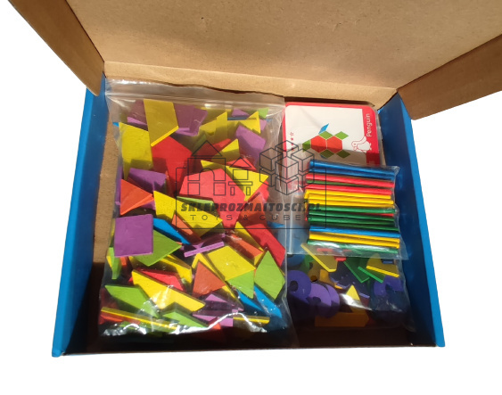 Drewniana układanka - filozofia Montessori Drewniana układanka - filozofia Montessori