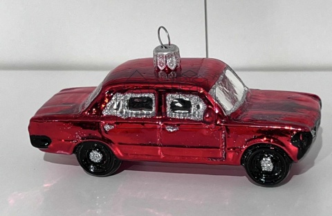 Szklana bombka choinkowa Fiat 125p Szklana bombka choinkowa Fiat 125p
