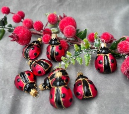 BOMBKA BIEDRONECZKA-BIEDRONKA W KROPKI MINI WYS.3 CM