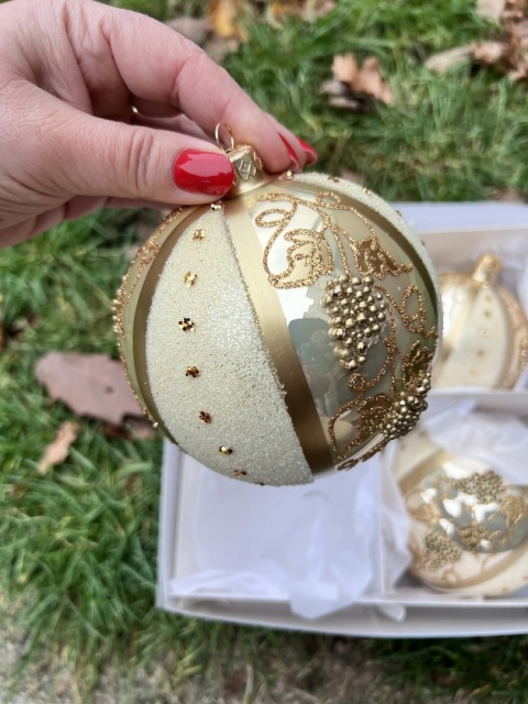 BOMBKI SZAMPAŃSKIE Z WINOGRONAMI 12 CM