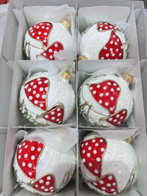 BOMBKI BIAŁE GRZYBKI 8 CM