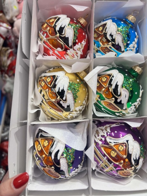 BOMBKI KOLOROWE DOMKI 8 CM