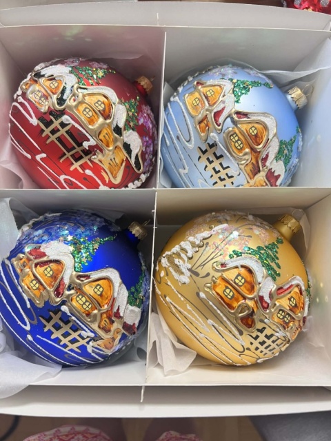 BOMBKI MATOWE W DOMKI WIELKOŚĆ 12 CM