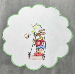 SERWETKA Z ZAJĄCEM DO KOSZYCZKA